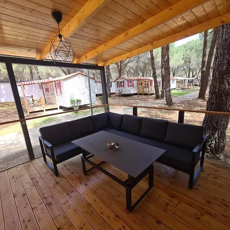 Lux Camp Bi Village, Mobile Dado Apartment