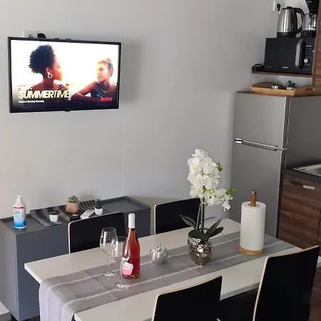 Lux Camp Bi Village, Mobile Dado Apartment *