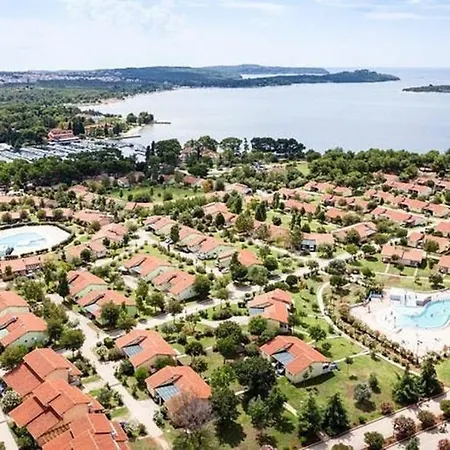 Lux Camp Bi Village, Mobile Dado