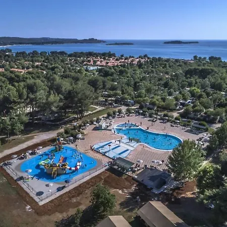 Lux Camp Bi Village, Mobile Dado Fazana